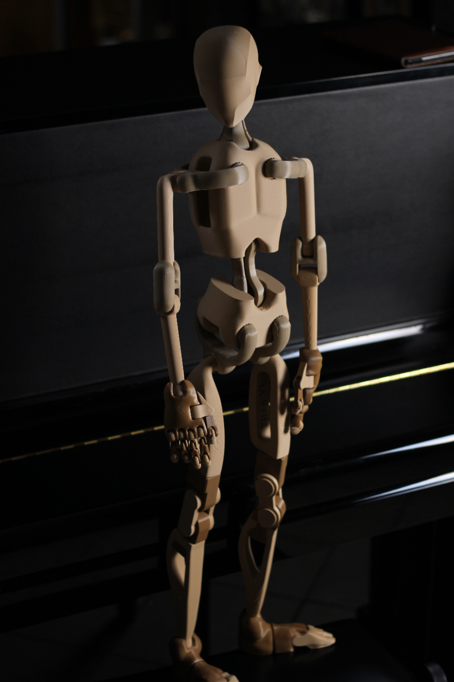Titan VI
